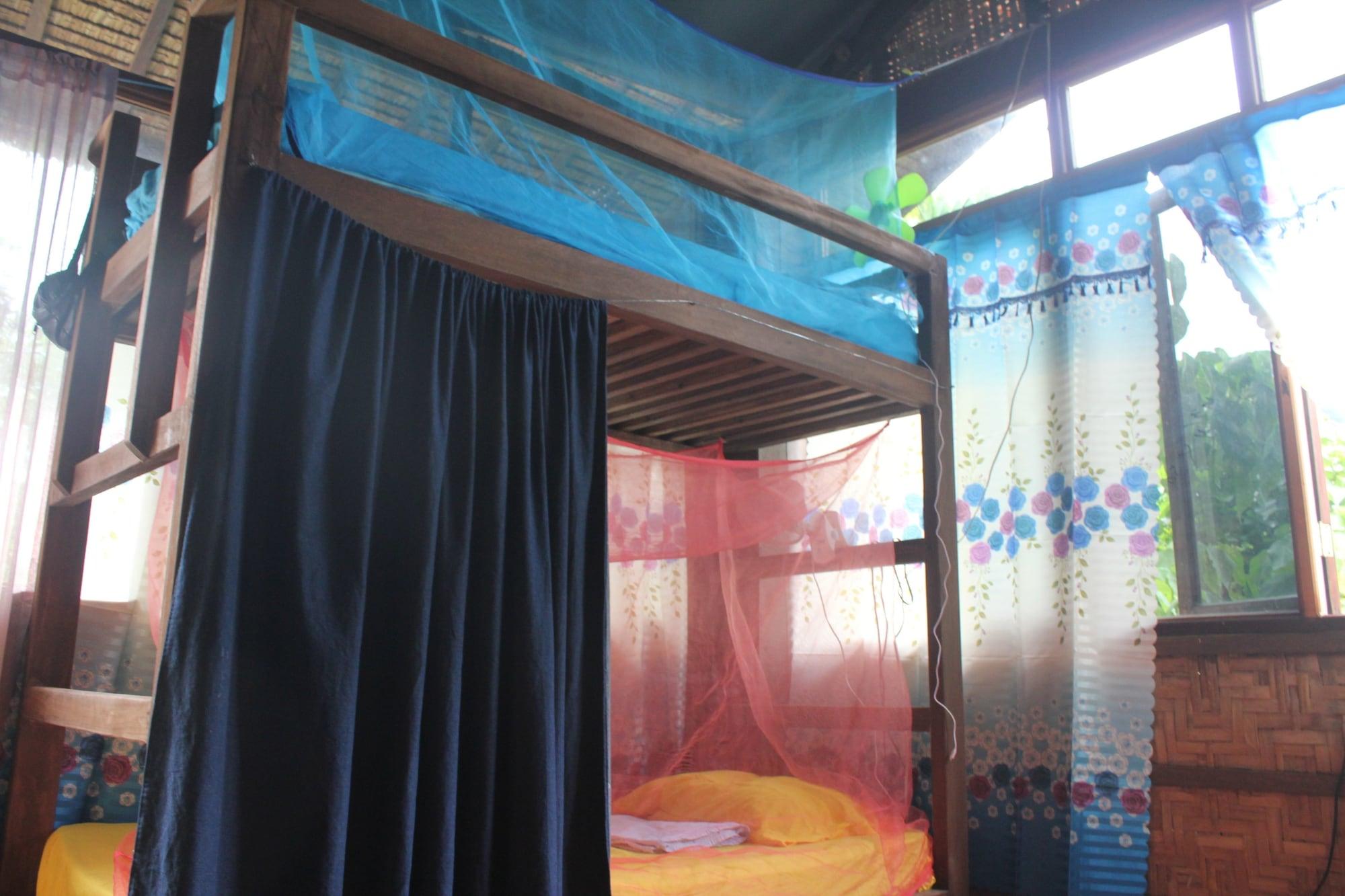 Footprints Homestay (Adults Only) General Luna  Εξωτερικό φωτογραφία