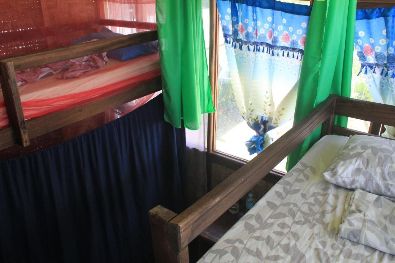 Footprints Homestay (Adults Only) General Luna  Εξωτερικό φωτογραφία