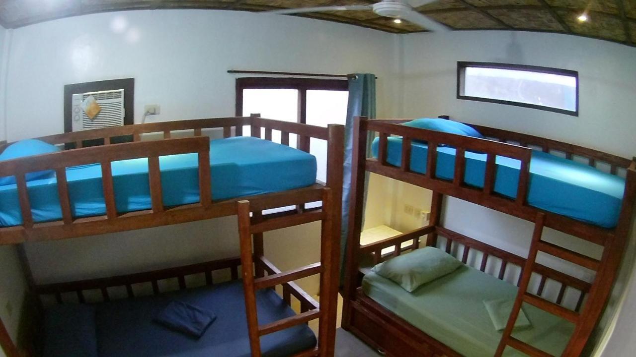 Footprints Homestay (Adults Only) General Luna  Εξωτερικό φωτογραφία